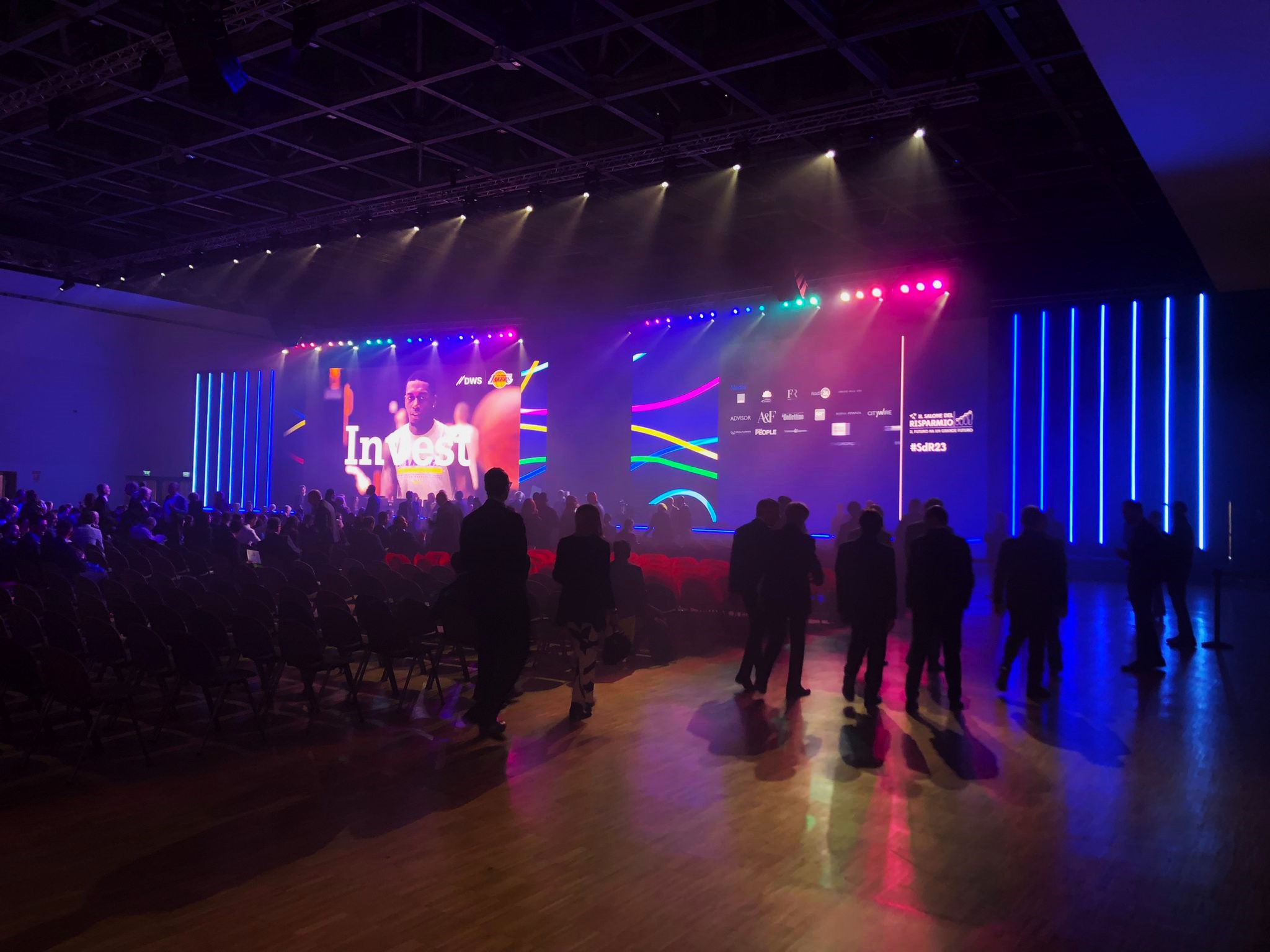 evento dhs event solution ledwall salone del risparmio