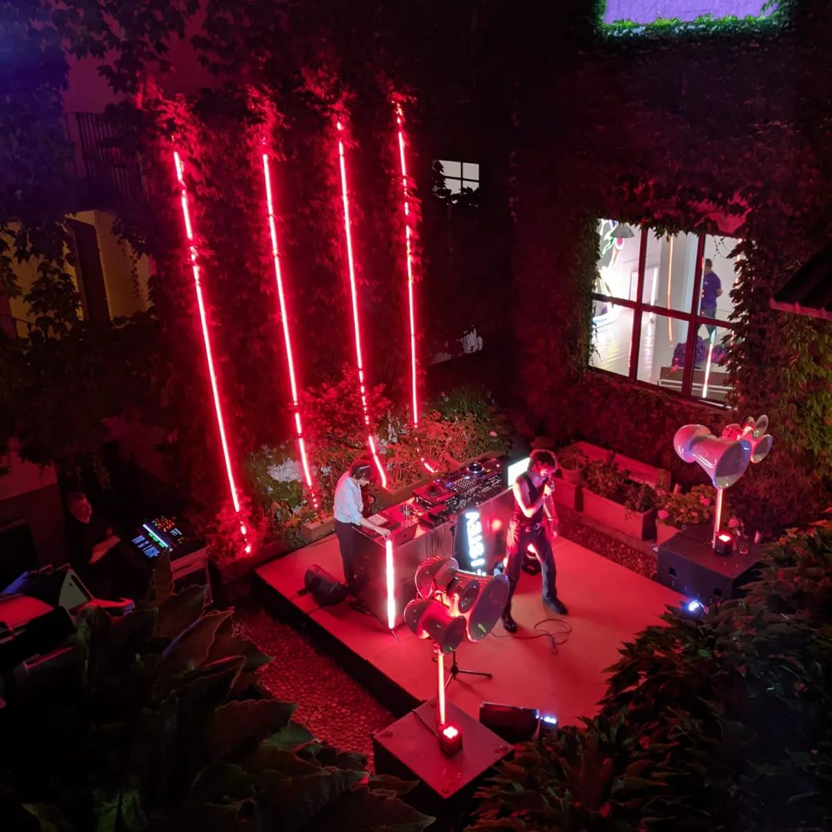 yoox multi form milano evento design week via tortona